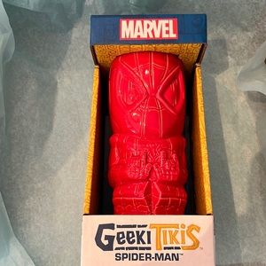 Spider-Man marvel Geeki Tiki ceramic mug collectors 16 ounces